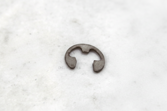 (550) E-RING 3/8 DIA. SHAFT*