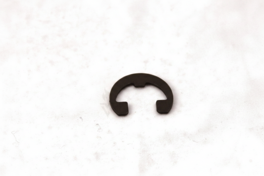 (126) RETAINING RING